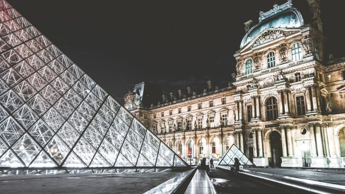 louvre-1210004_1280