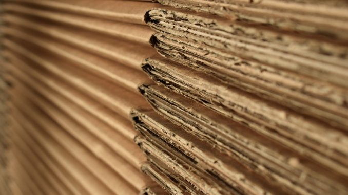 cardboard-2111107_1280 Umzug in ein anderes Haus